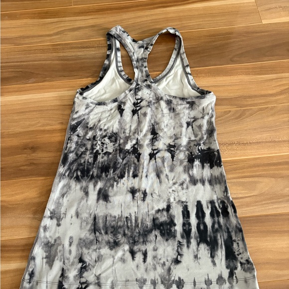 LULULEMON TANK TOP - Picture 2 of 3